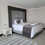 公寓式酒店 The Mediteran 4*