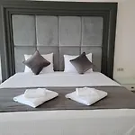 The Mediteran 公寓式酒店 4*
