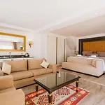 公寓式酒店 The Mediteran 4*