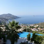 公寓式酒店 The Mediteran