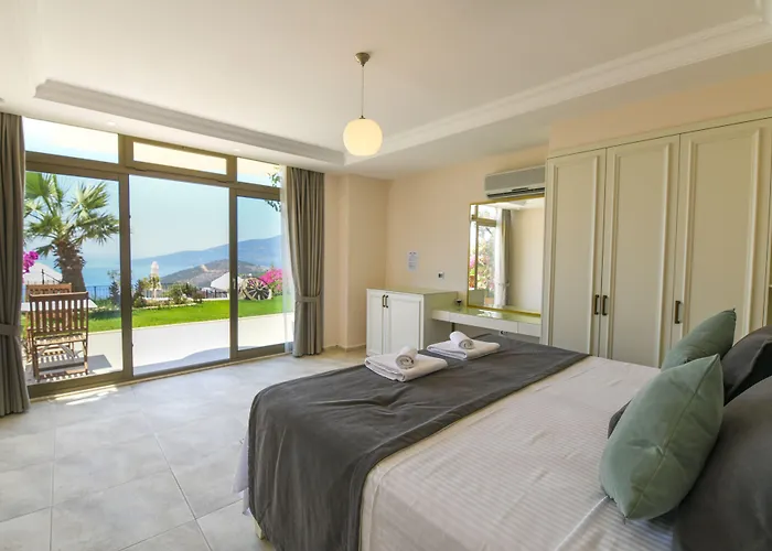 The Mediteran Καλκάν