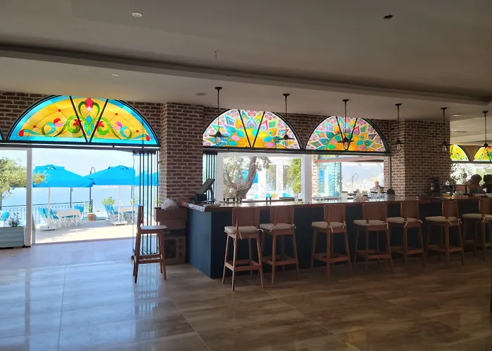 Aparthotel The Mediteran 4*